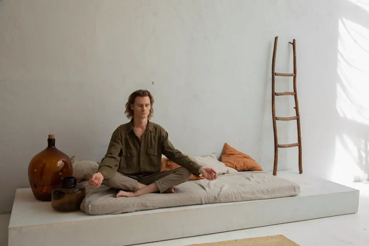 How to stop focusing on your breathing