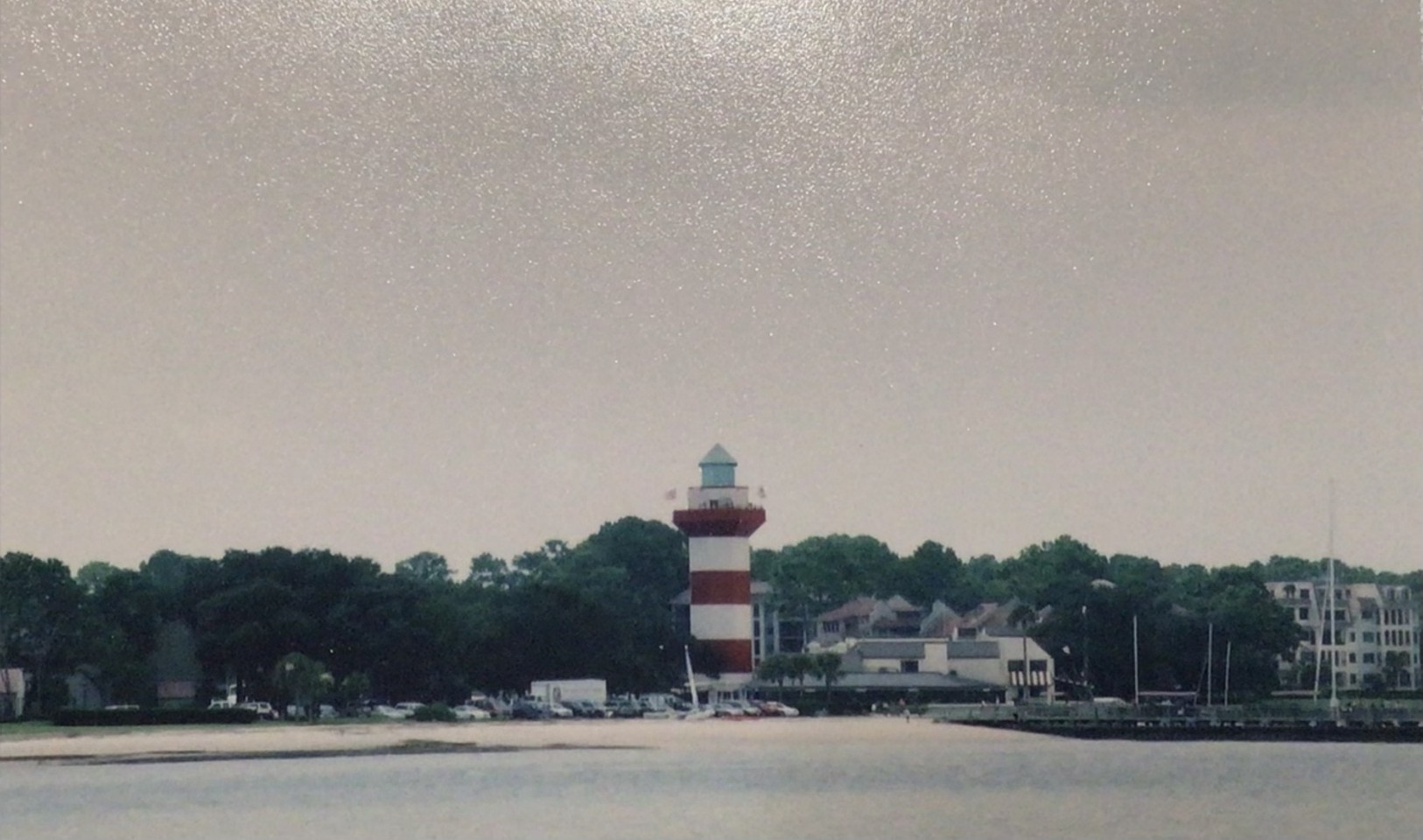 How far from savannah ga to hilton head sc