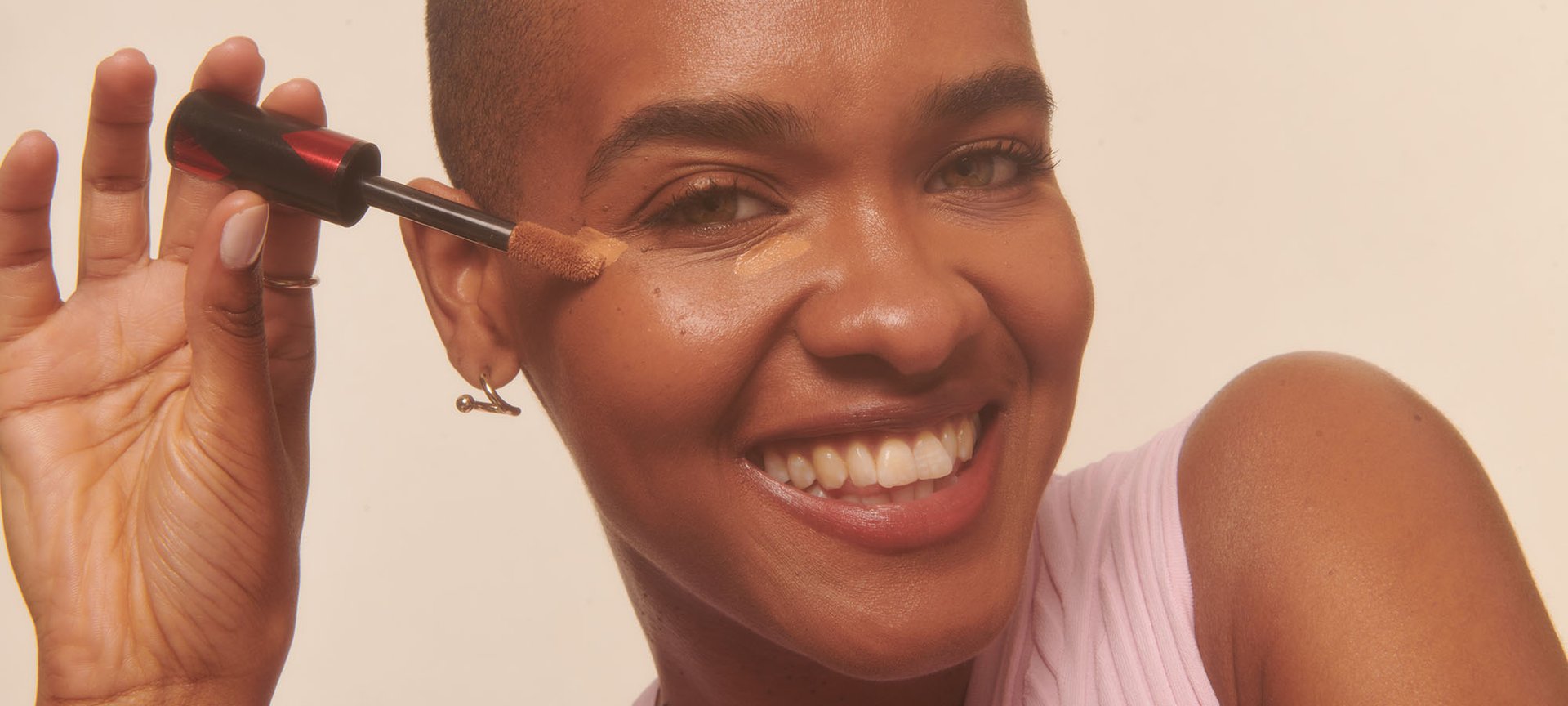 How to hide dark circles under eyes