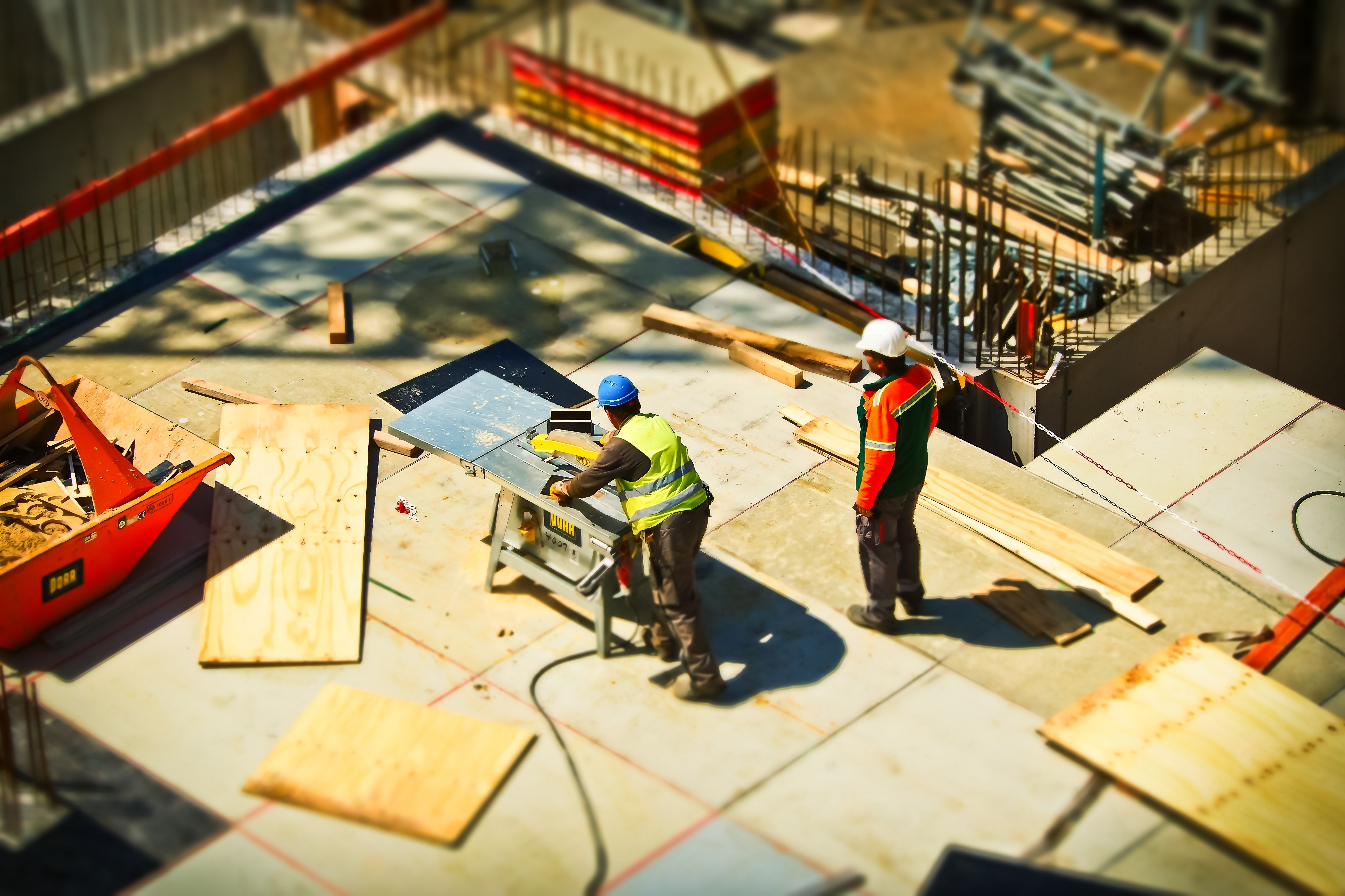 How to conduct a construction site risk assessment