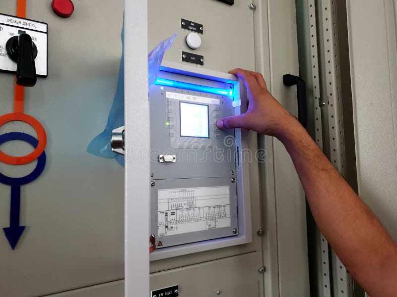 How to test voltage regulator