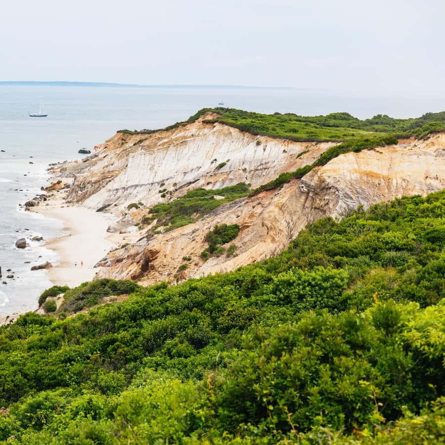 How to get to martha's vineyard from boston